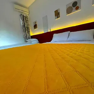  Quarto em Acomodações Particulares Marlindo